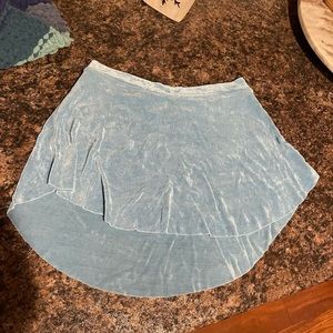 Bullet pointe skirt. Size medium